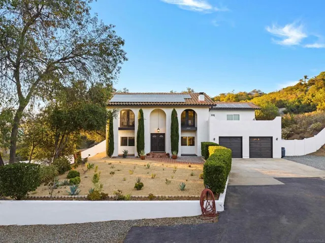 1829 Via Corina, Alpine, California 91901