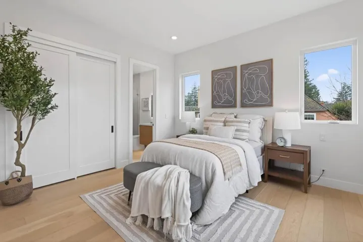 10468 S Stelling Road, Cupertino, California 95014