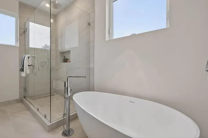 10468 S Stelling Road, Cupertino, California 95014