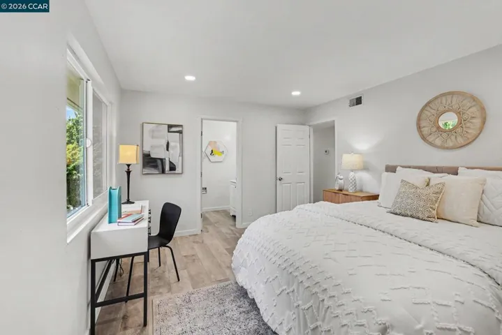 1965 Ascot Dr 6, Moraga, California 94556