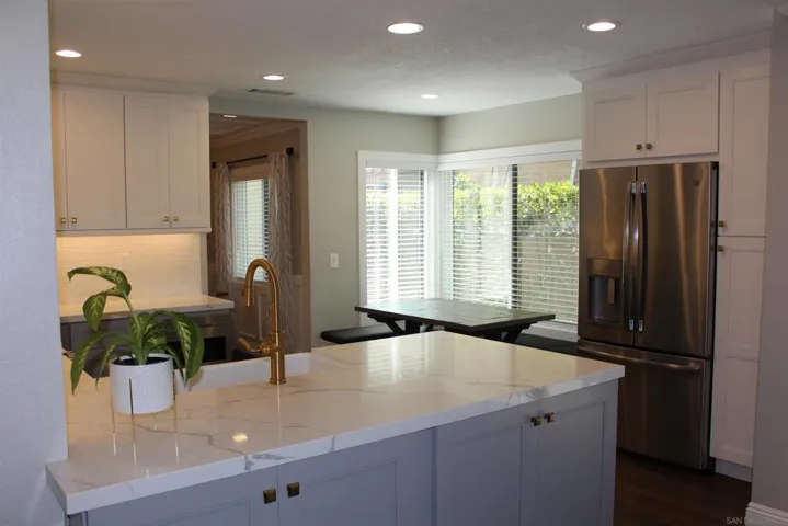 11065 Evening Creek Dr E, San Diego, California 92128