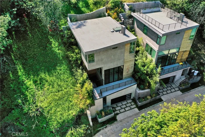 3949 Glenalbyn Drive, Los Angeles, California 90065
