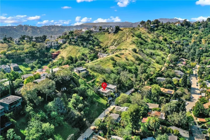 3949 Glenalbyn Drive, Los Angeles, California 90065