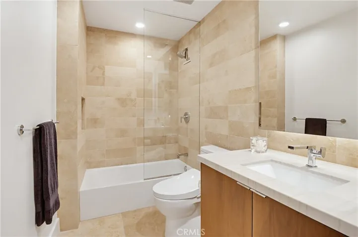 2750 4th Ave 402, San Diego, California 92103