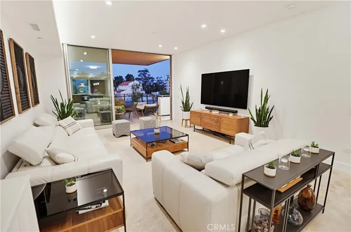 2750 4th Ave 402, San Diego, California 92103
