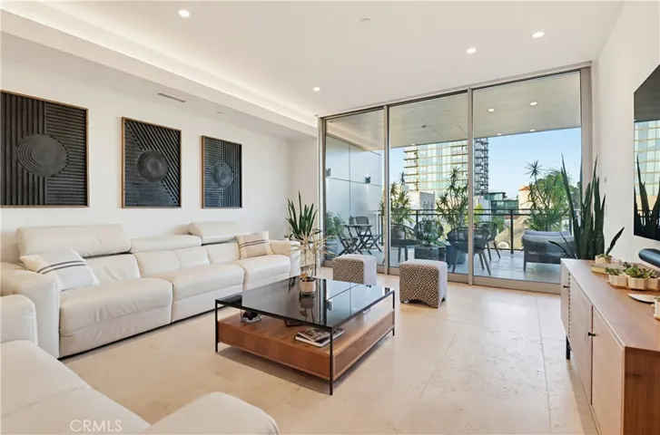 2750 4th Ave 402, San Diego, California 92103