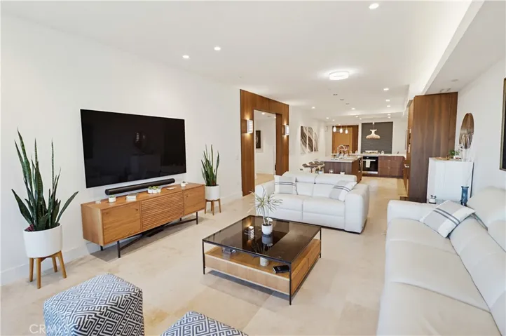 2750 4th Ave 402, San Diego, California 92103