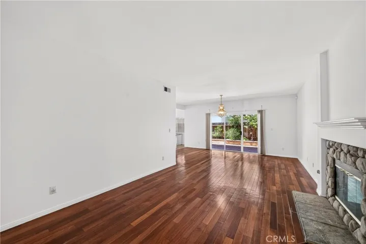 Hardwoood flooring in Living Room