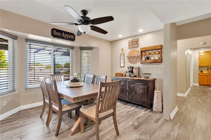 19121 Nimshew Road, Apple Valley, California 92308