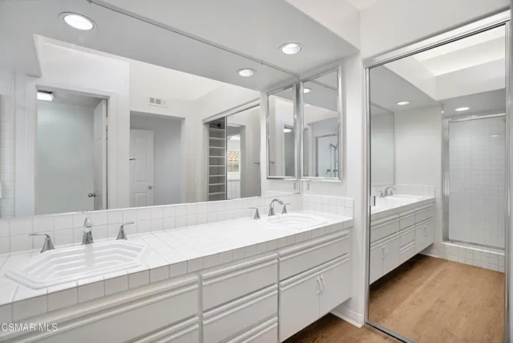 Pri Bathroom