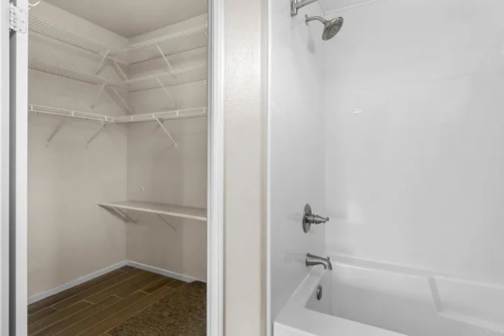 4450 Brisbane Way 6, Oceanside, California 92058