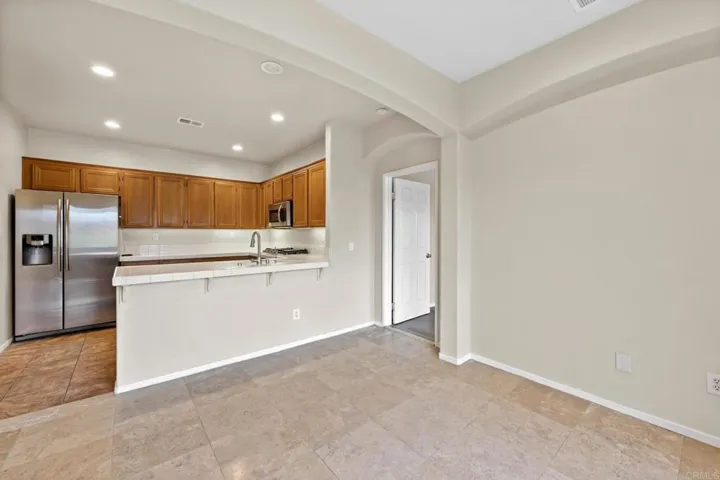 4450 Brisbane Way 6, Oceanside, California 92058