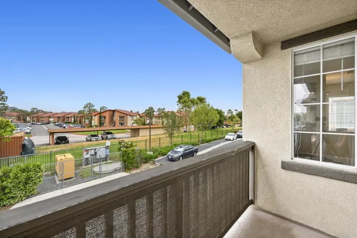 4450 Brisbane Way 6, Oceanside, California 92058