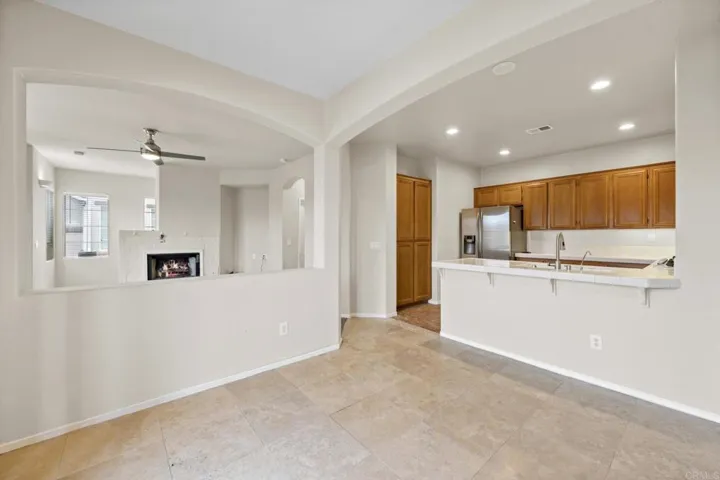 4450 Brisbane Way 6, Oceanside, California 92058