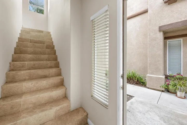 4450 Brisbane Way 6, Oceanside, California 92058