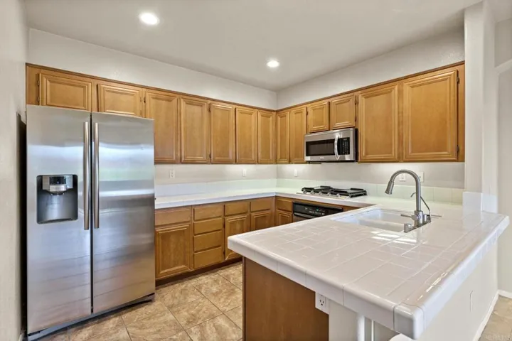 4450 Brisbane Way 6, Oceanside, California 92058