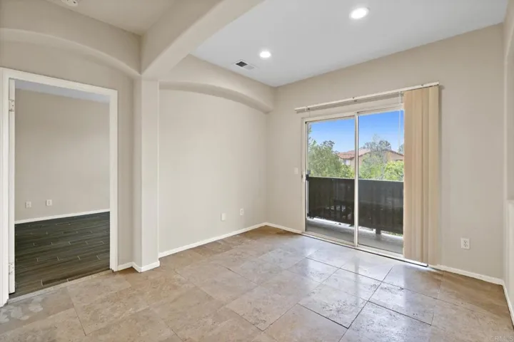 4450 Brisbane Way 6, Oceanside, California 92058