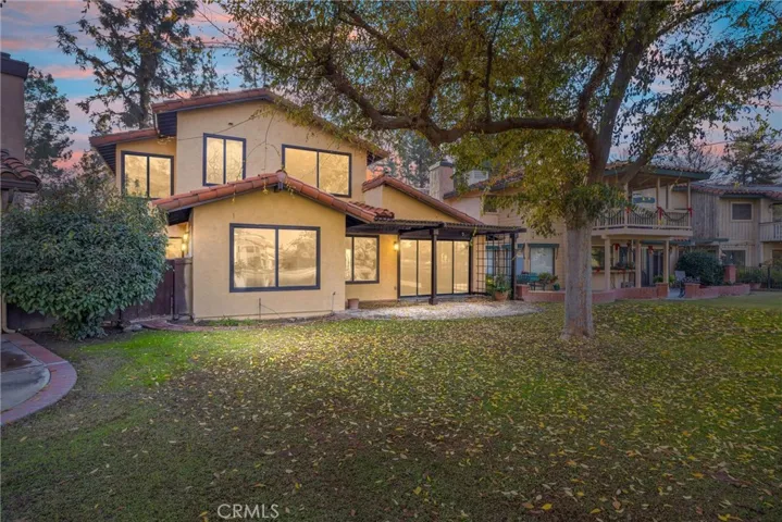 4157 Pinewood Lake, Bakersfield, California 93309