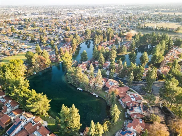 4157 Pinewood Lake, Bakersfield, California 93309