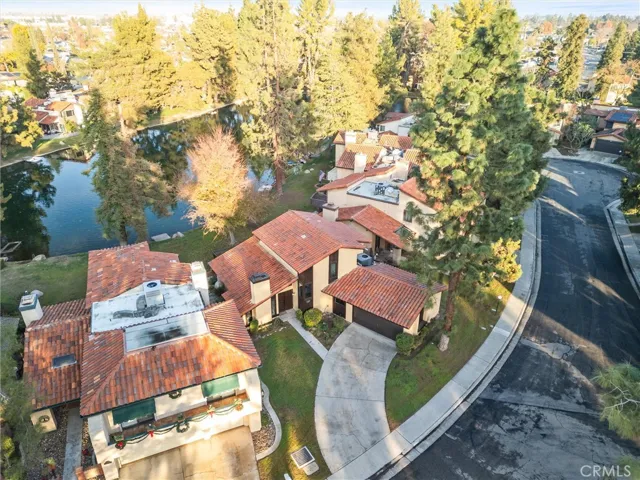 4157 Pinewood Lake, Bakersfield, California 93309