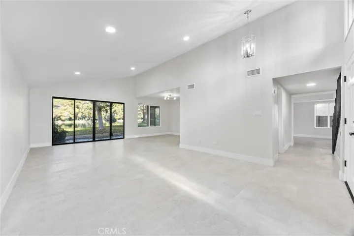 4157 Pinewood Lake, Bakersfield, California 93309