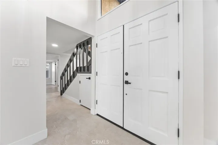 4157 Pinewood Lake, Bakersfield, California 93309