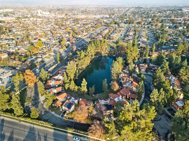 4157 Pinewood Lake, Bakersfield, California 93309