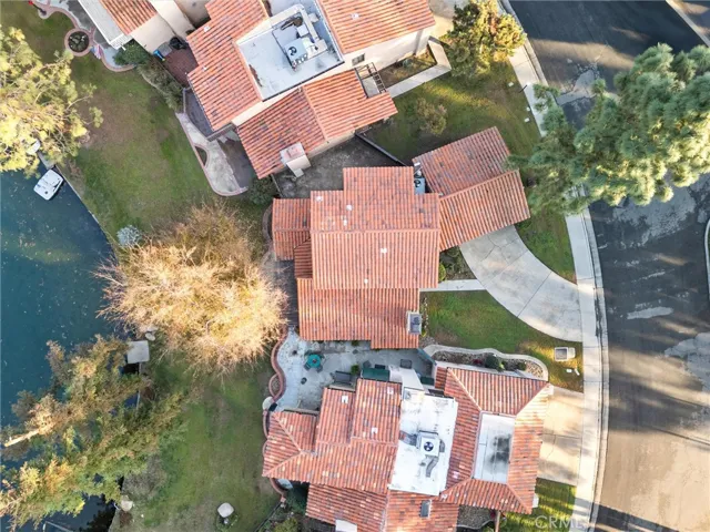 4157 Pinewood Lake, Bakersfield, California 93309