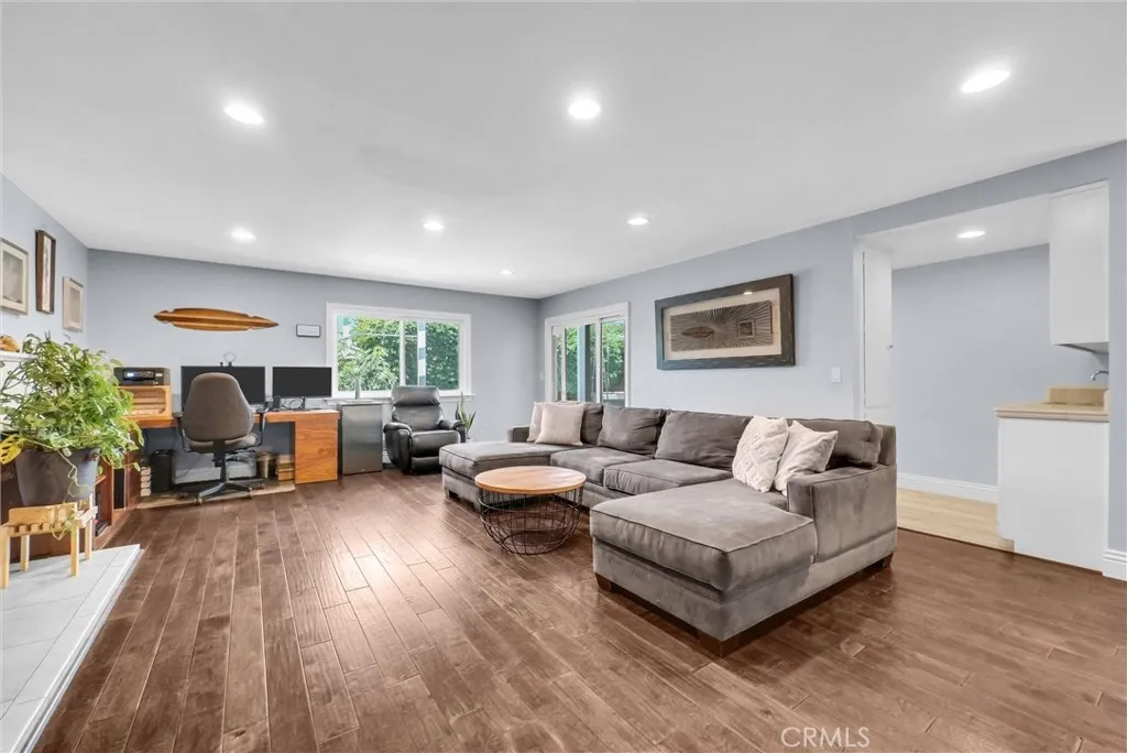 745 E Barkley Avenue, Orange, California 92867 — photo 5