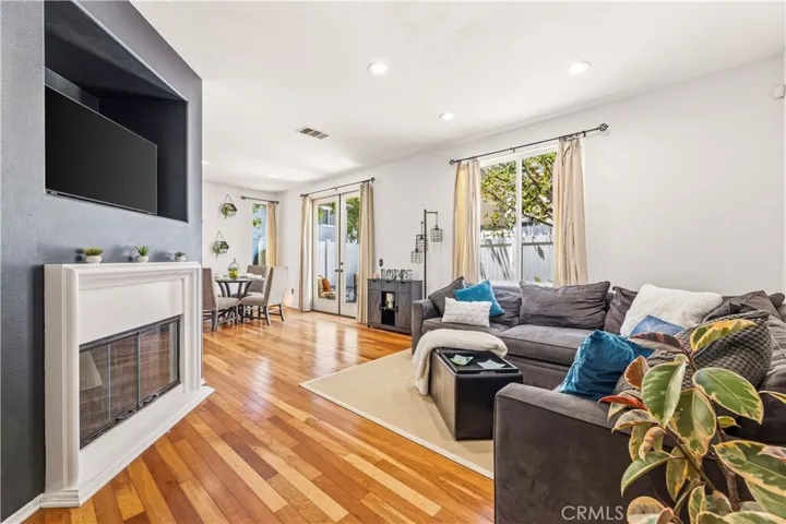 1009 Bayberry Court, Carson, California 90746