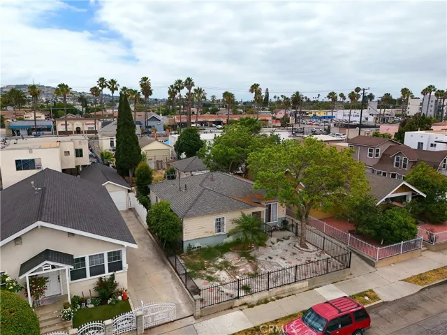 2246 Locust, Long Beach, California 90806