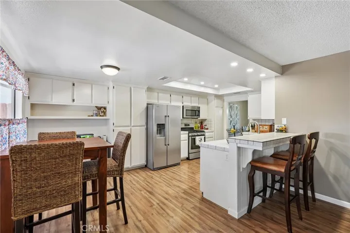 41336 Thornton Avenue, Hemet, California 92544
