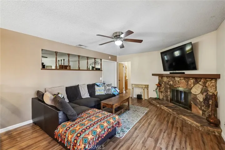 41336 Thornton Avenue, Hemet, California 92544