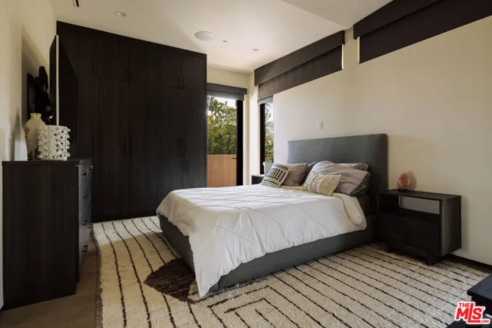 366 Huntley Drive, West Hollywood, California 90048