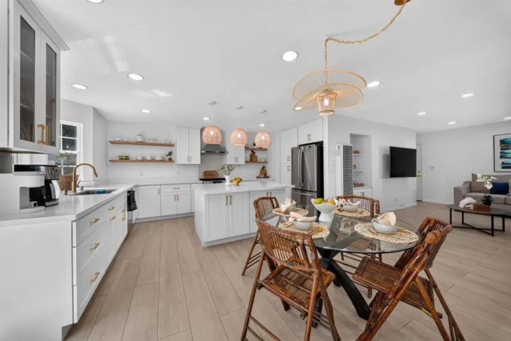 1892 Macduee Way, San Jose, California 95121