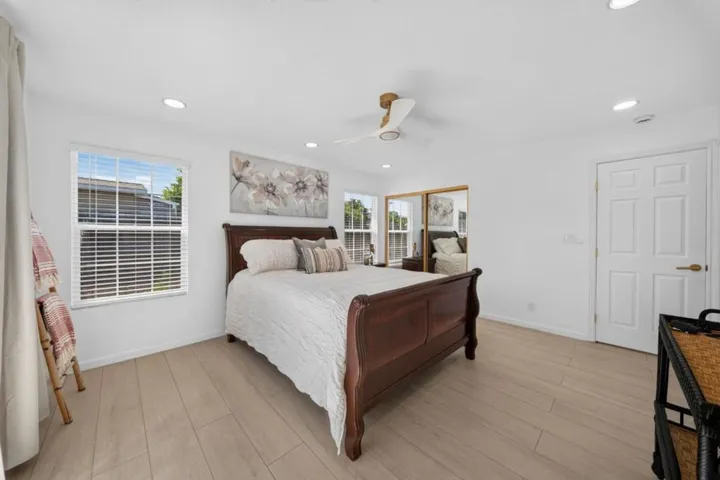 1892 Macduee Way, San Jose, California 95121