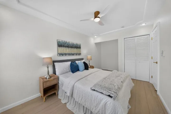 1892 Macduee Way, San Jose, California 95121