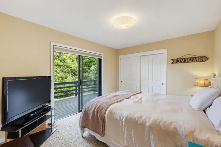 103 Dunsmuir Court, Aptos, California 95003