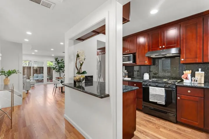 10323 Mary Avenue, Cupertino, California 95014