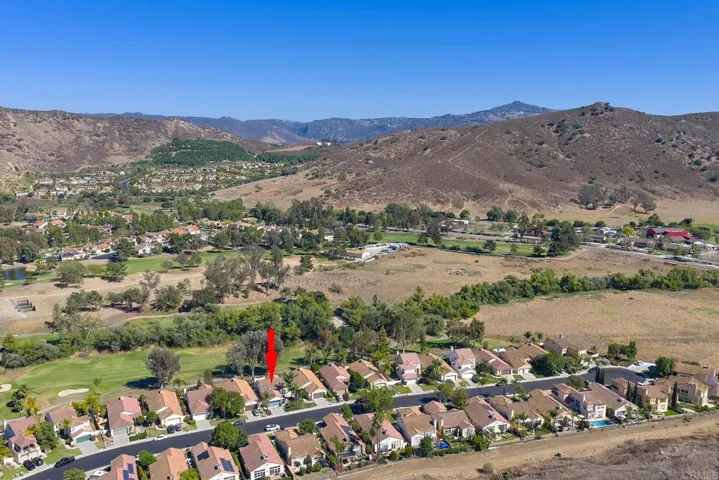 2436 Fallbrook Place, Escondido, California 92027