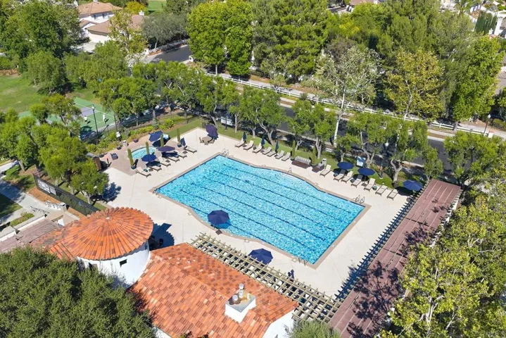 2436 Fallbrook Place, Escondido, California 92027