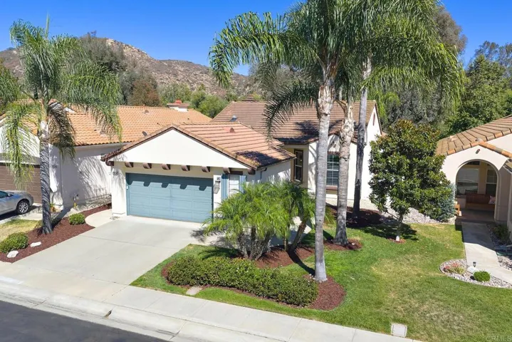 2436 Fallbrook Place, Escondido, California 92027