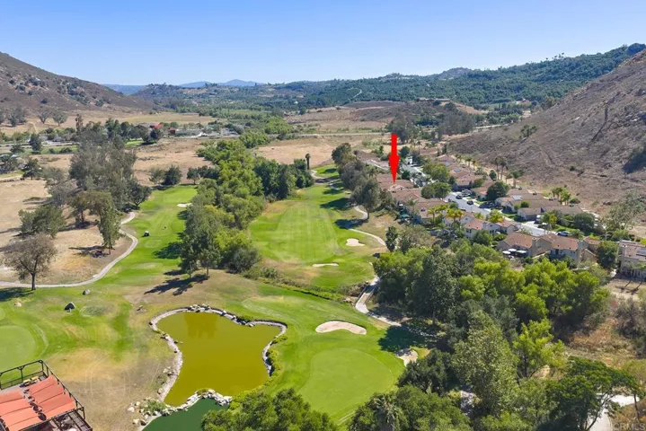2436 Fallbrook Place, Escondido, California 92027