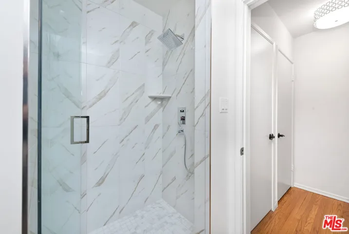 1208 N Crescent Heights Boulevard 4, West Hollywood, California 90046