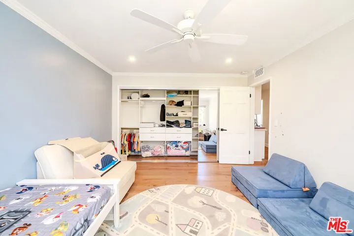 27 Horseshoe Lane, Palos Verdes Peninsula, California 90274