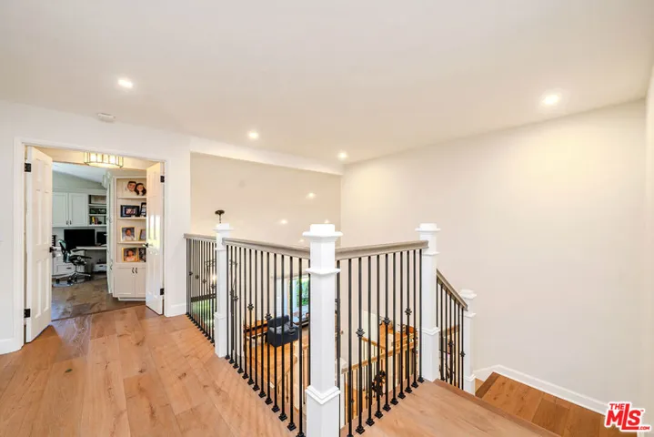 27 Horseshoe Lane, Palos Verdes Peninsula, California 90274