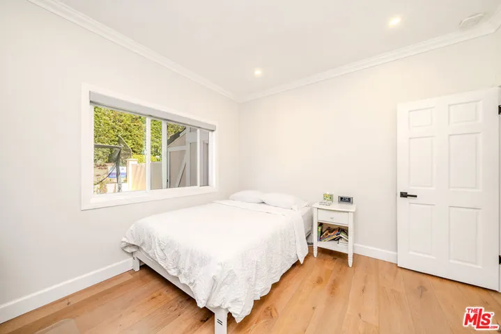 27 Horseshoe Lane, Palos Verdes Peninsula, California 90274