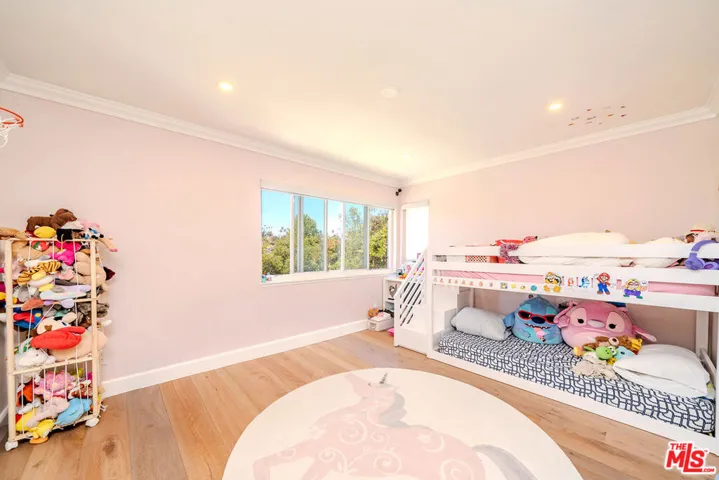 27 Horseshoe Lane, Palos Verdes Peninsula, California 90274