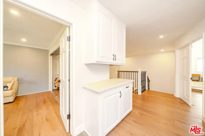 27 Horseshoe Lane, Palos Verdes Peninsula, California 90274