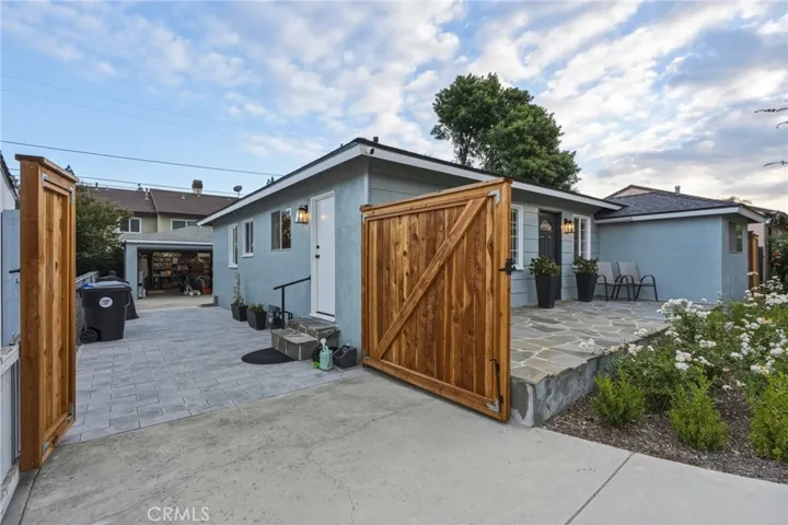 New pavers with custom gate